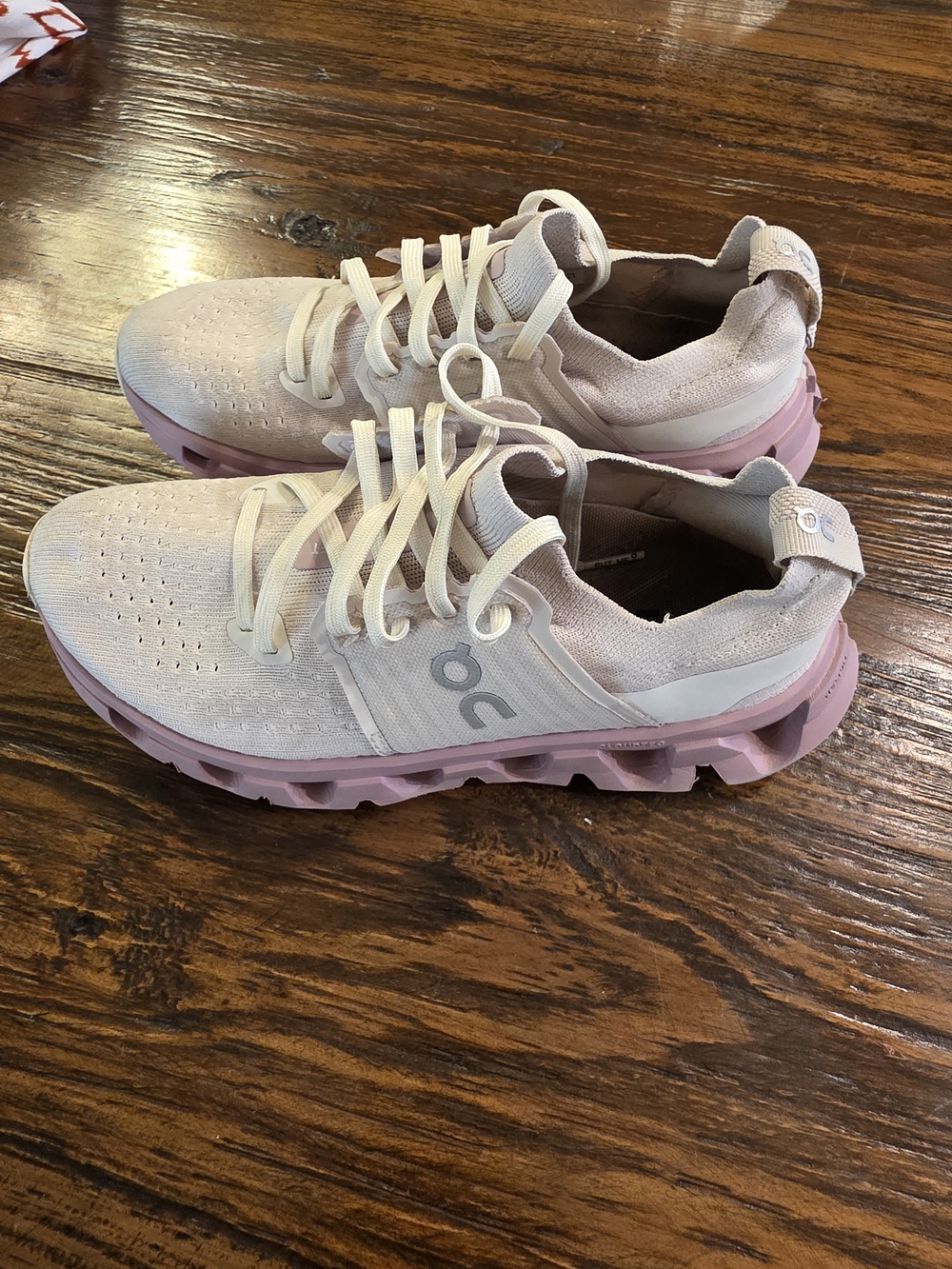 On Running Cloudswift Women’s Running Sneakers - Pale Pink/Blush